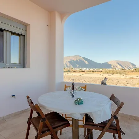 House On The Black Beach With Sea View And Parking Agios Georgios  Exterior photo